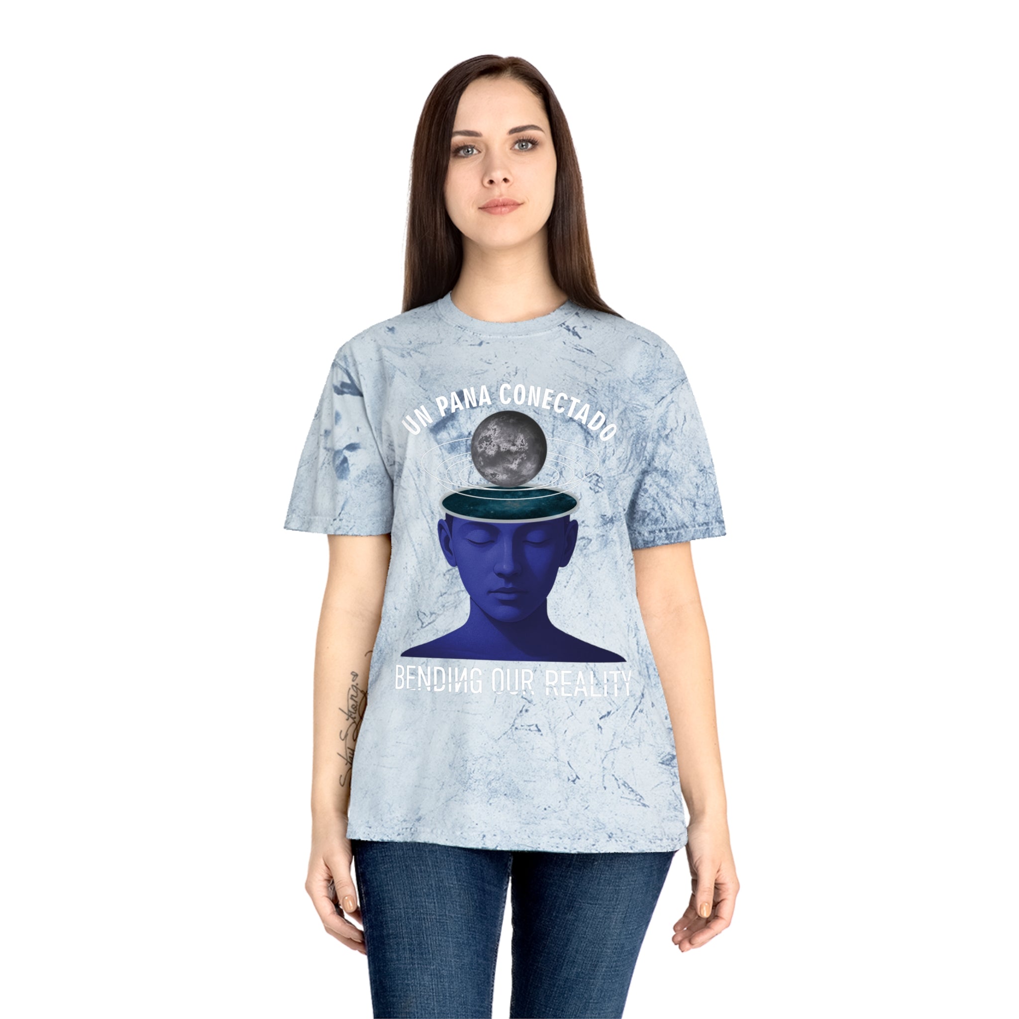 UN PANA CONECTADO - Vibrant Spiritual T-Shirt.